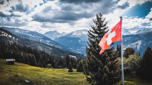 Photo by Janosch Diggelmann on Unsplash