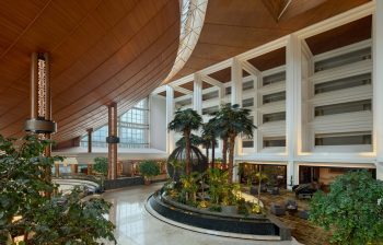 GM - Lobby Lounge
