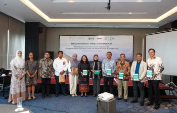Photo Opps Narasumber dan Penanggap Bincang Energi
